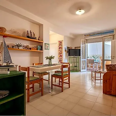 Sardinia Re - Flat אלגהרו