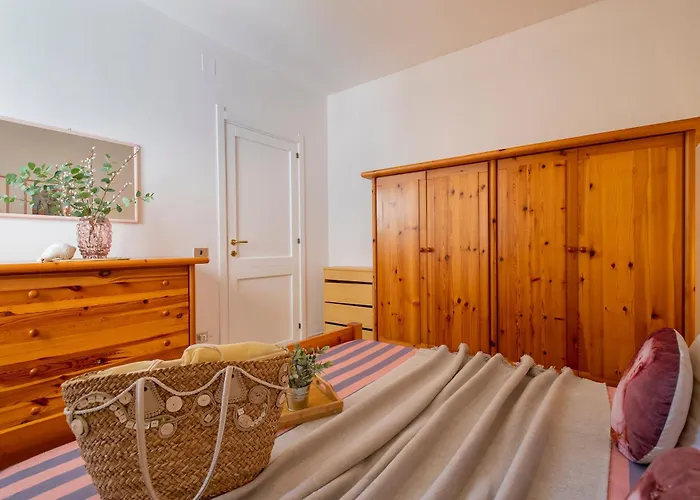 Sardinia Re - Flat * Alguer