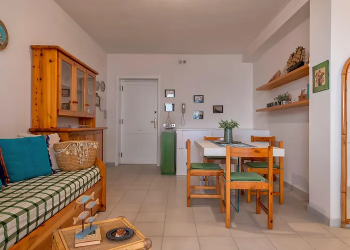 Sardinia Re - Flat * Alguer